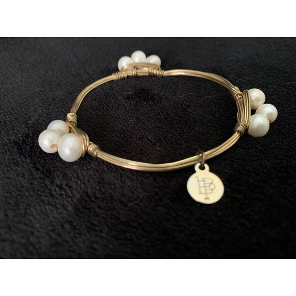 Bourbon And Boweties Goldtone Wire Wrap Faux Pearls Bangle Bracelet 7.5" - Picture 2 of 5